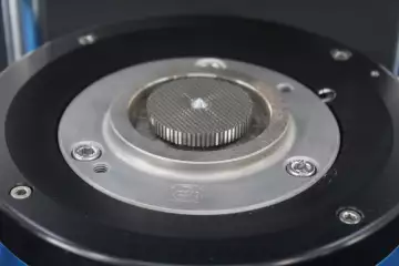 Mooney-Check Viscometer - Drive: Detail of the lower test chamber and rotor.