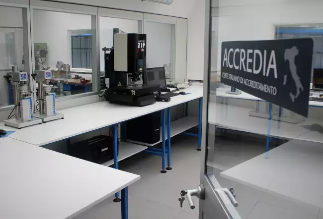 air-conditioned calibration laboratory of gibitre