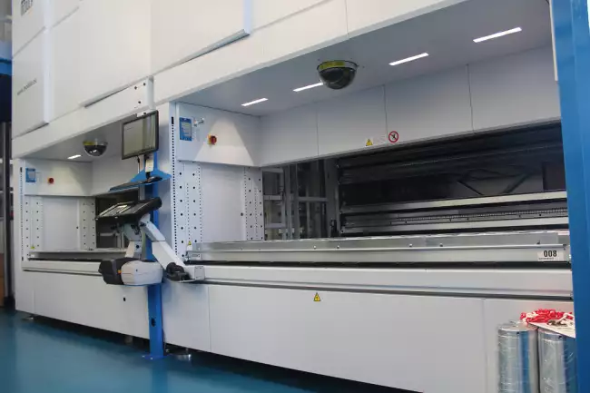 gibitre instruments: Production department. Automated warehouses for logistics optimization.