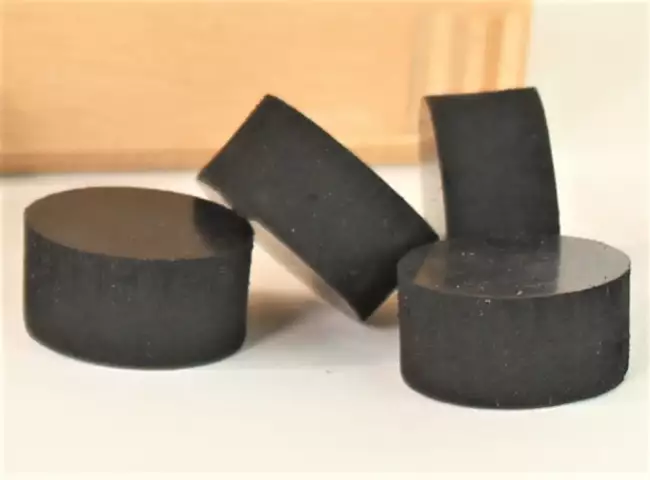 abrasion tester: Abrasion-Check: image of certified test specimens to check the abrasion level of sandpaper.